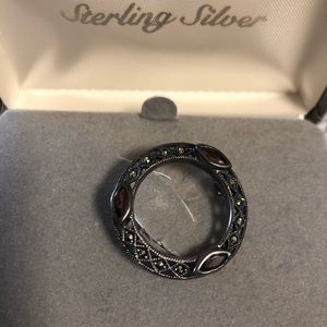 Vintage sterling silver brooch